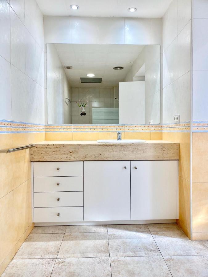 Appartement Devant La Plage Rosas Exterior foto
