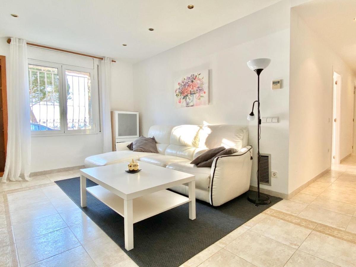 Appartement Devant La Plage Rosas Exterior foto