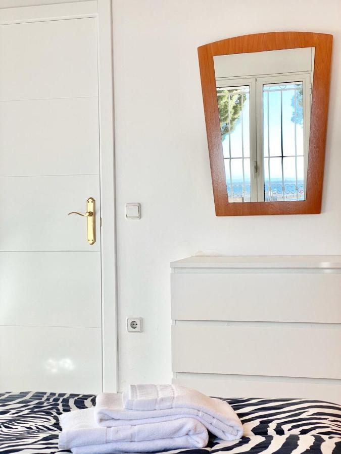 Appartement Devant La Plage Rosas Exterior foto